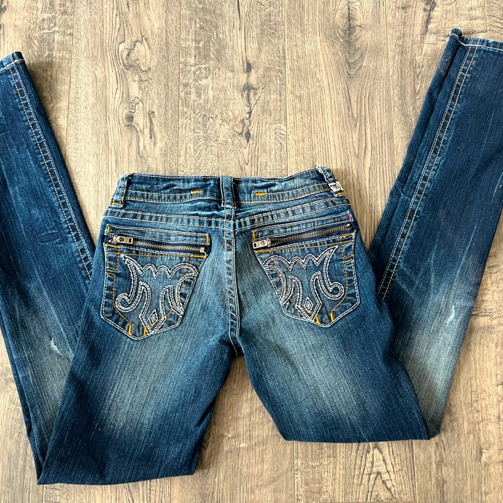 Womens MEK jeans. Size 25, 34 inseam, skinny.